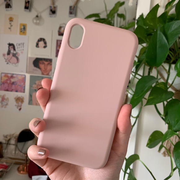 Other - 2/$15 ✨ iPhone XR Silicon Case